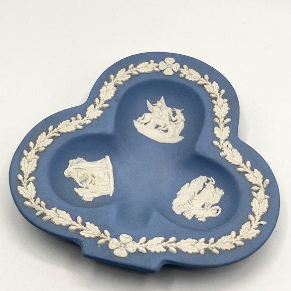 Vintage Clover Blue Jasperwear Ashtray Dish - Picture 3 of 4